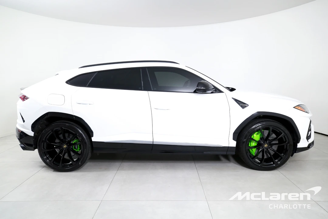 2019 Lamborghini Urus - Image 9 of 31