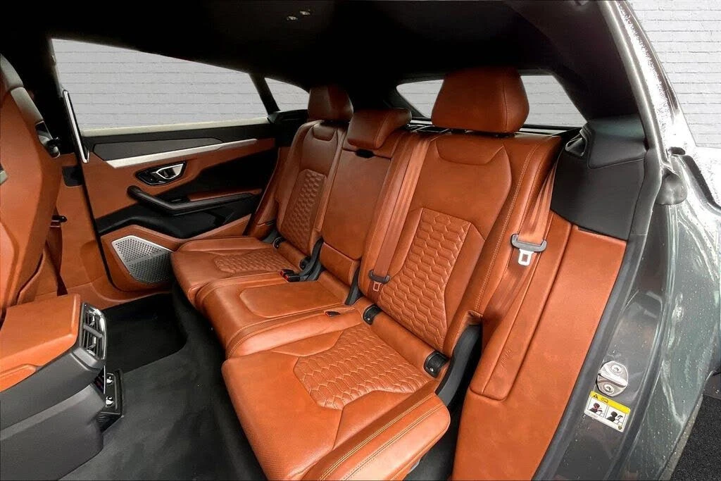 2019 Lamborghini Urus - Image 21 of 31