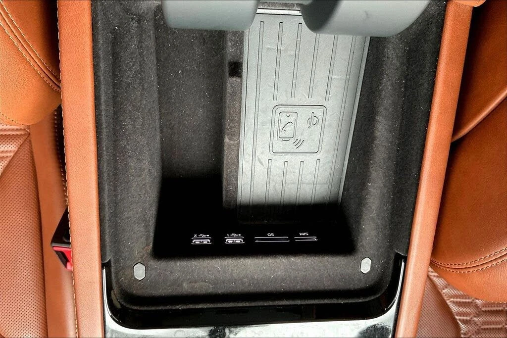 2019 Lamborghini Urus - Image 15 of 31
