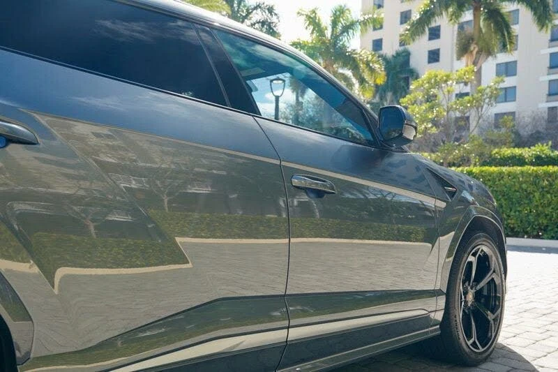 2019 Lamborghini Urus - Image 29 of 31