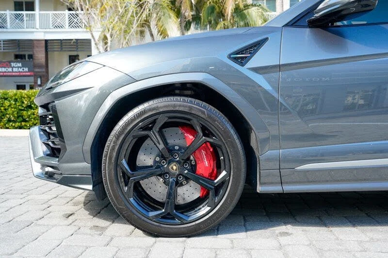 2019 Lamborghini Urus - Image 13 of 31