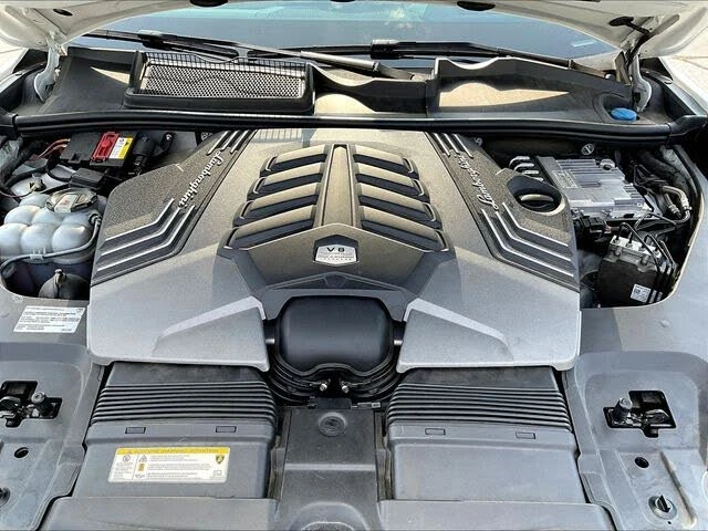 2019 Lamborghini Urus - Image 31 of 31