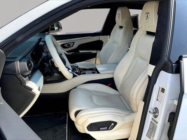 2019 Lamborghini Urus - Image 22 of 31