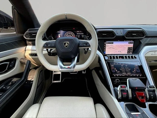 2019 Lamborghini Urus - Image 10 of 31