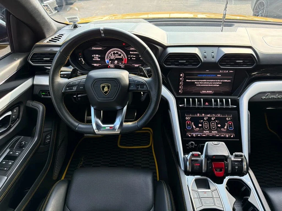 2019 Lamborghini Urus - Image 26 of 31