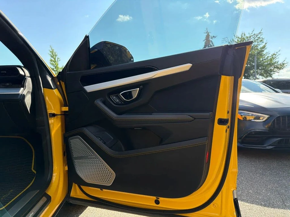 2019 Lamborghini Urus - Image 21 of 31