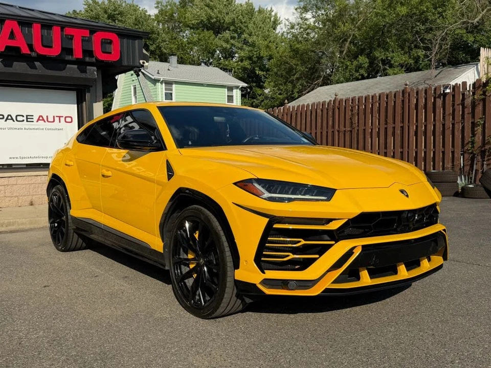 2019 Lamborghini Urus - Image 9 of 31