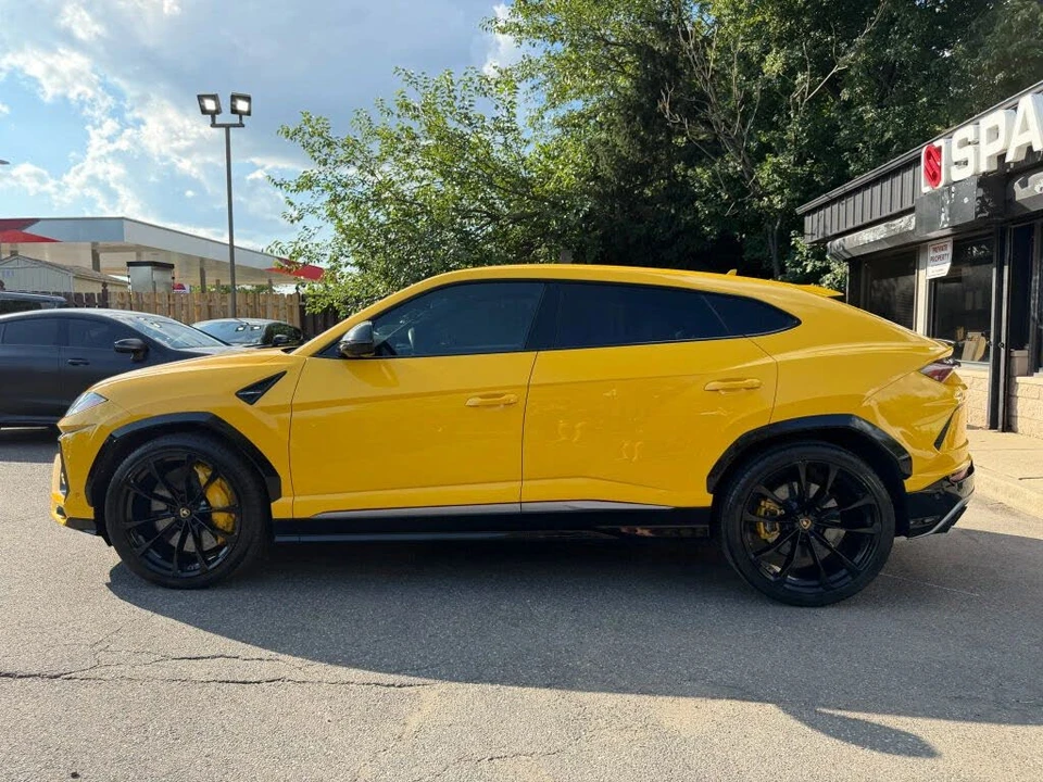 2019 Lamborghini Urus - Image 4 of 31
