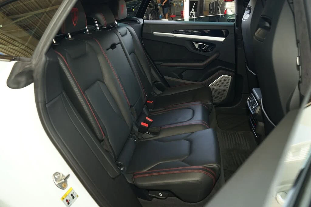 2019 Lamborghini Urus - Image 21 of 31