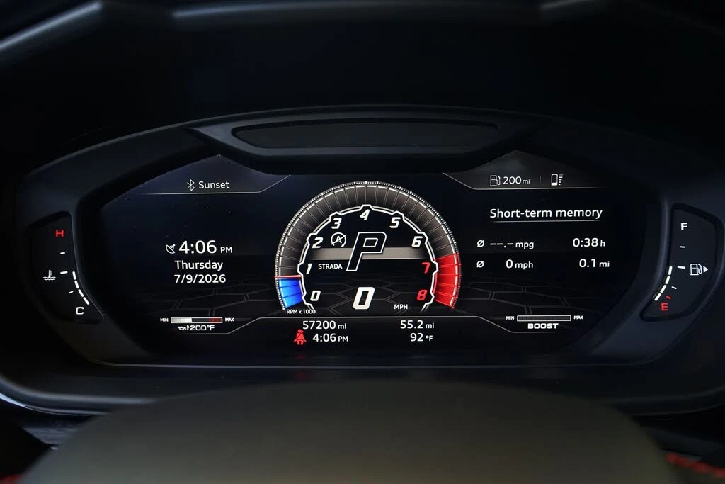 2019 Lamborghini Urus - Image 12 of 31