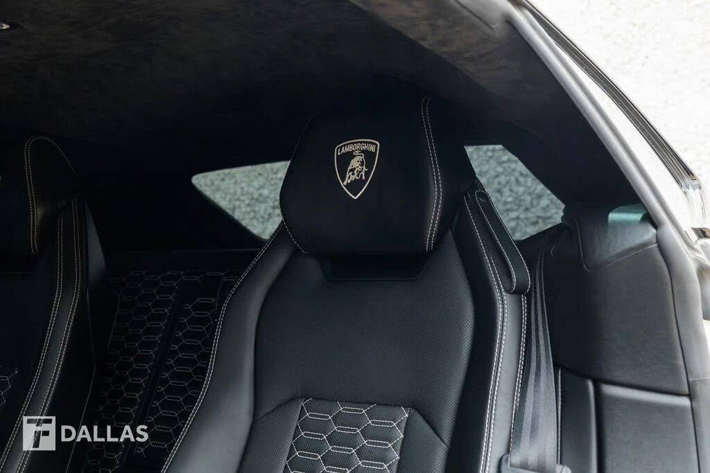 2019 Lamborghini Urus - Image 31 of 31