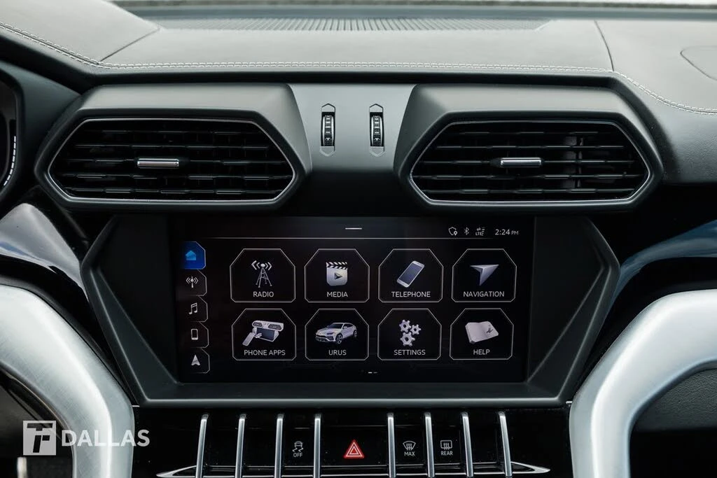 2019 Lamborghini Urus - Image 25 of 31