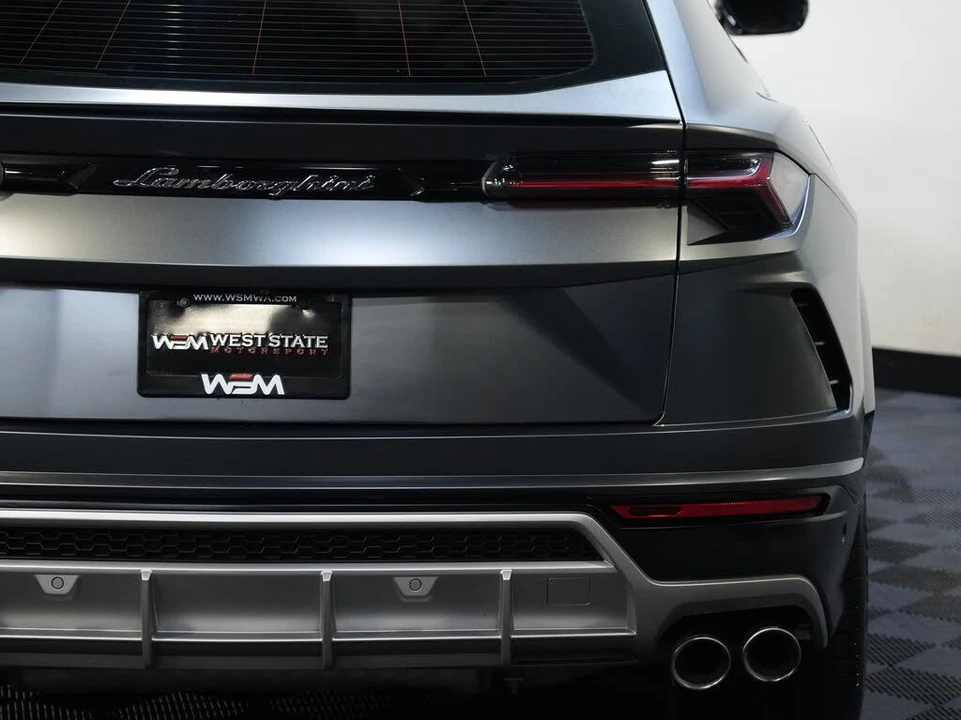 2019 Lamborghini Urus - Image 17 of 31
