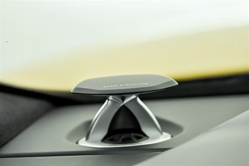 2019 Lamborghini Urus - Image 24 of 31