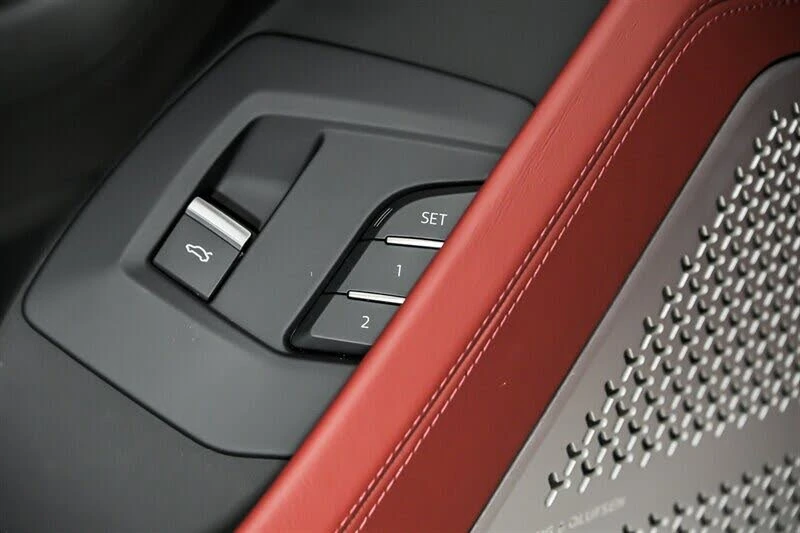 2019 Lamborghini Urus - Image 14 of 31