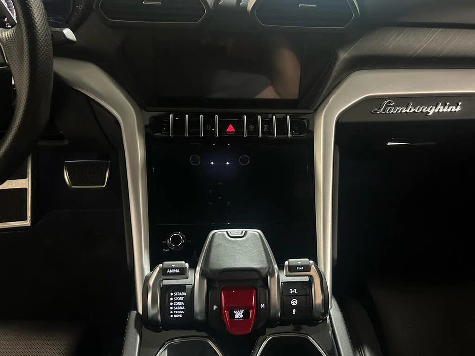 2019 Lamborghini Urus - Image 14 of 31