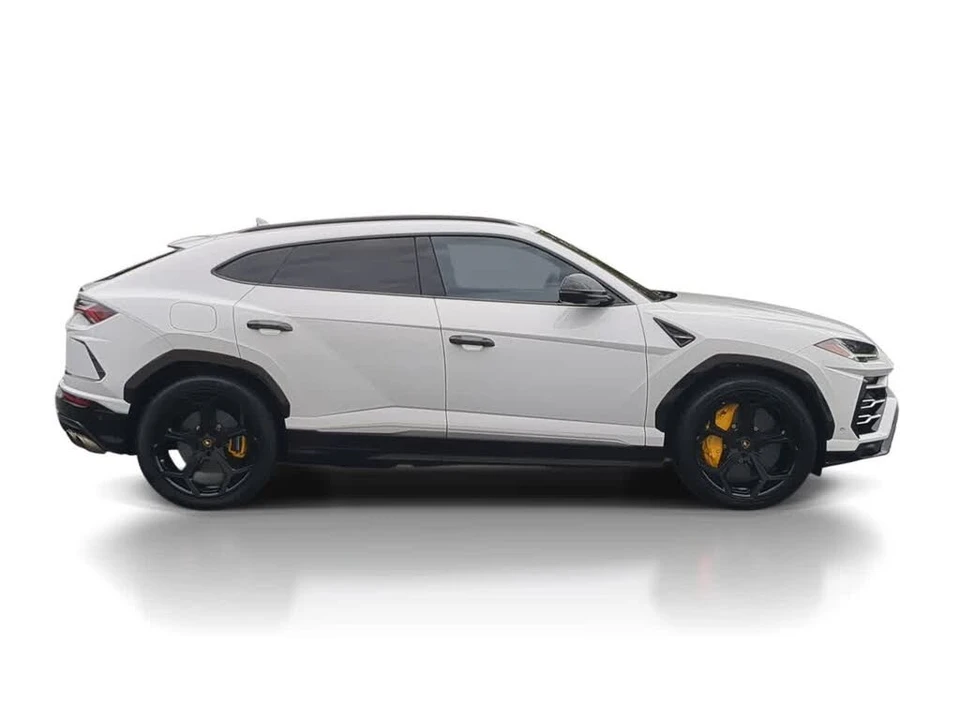 2019 Lamborghini Urus - Image 9 of 31
