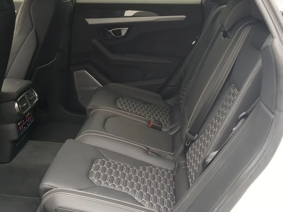 2019 Lamborghini Urus - Image 19 of 31