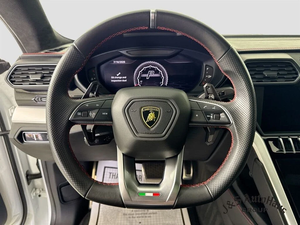 2019 Lamborghini Urus - Image 12 of 31