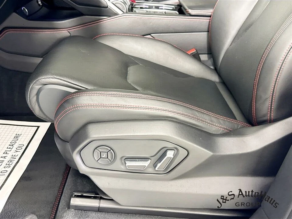 2019 Lamborghini Urus - Image 26 of 31