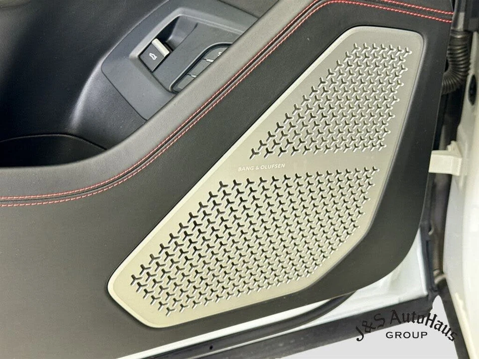 2019 Lamborghini Urus - Image 25 of 31