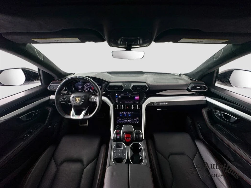 2019 Lamborghini Urus - Image 29 of 31