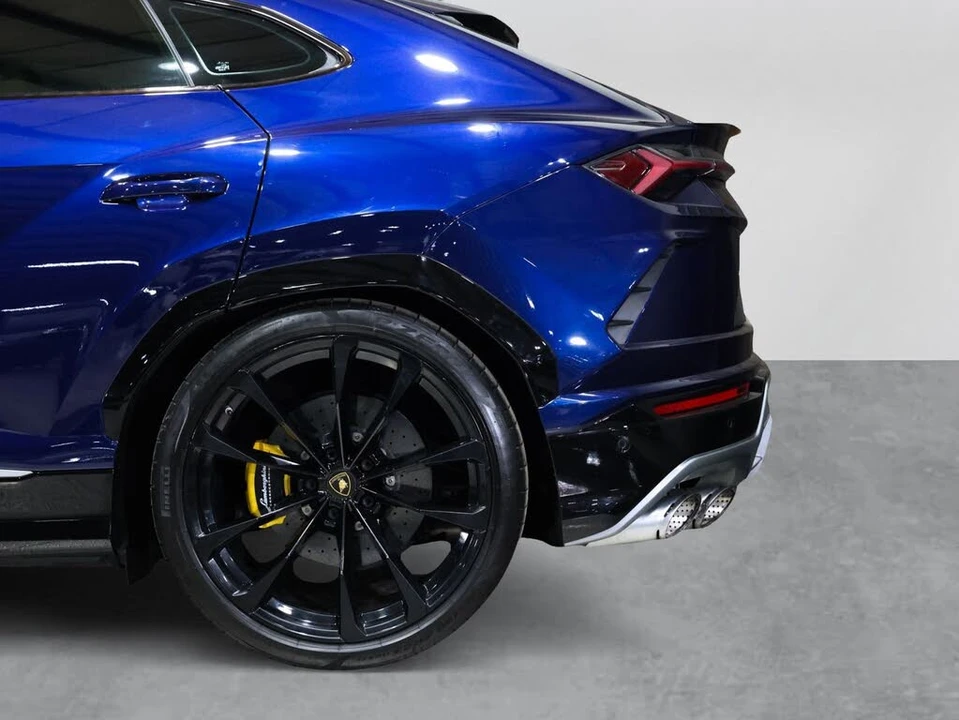 2019 Lamborghini Urus - Image 28 of 31