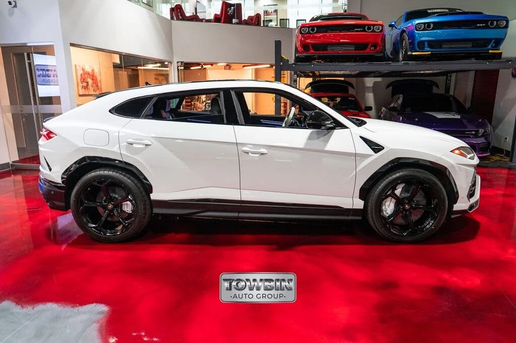 2019 Lamborghini Urus - Image 18 of 31