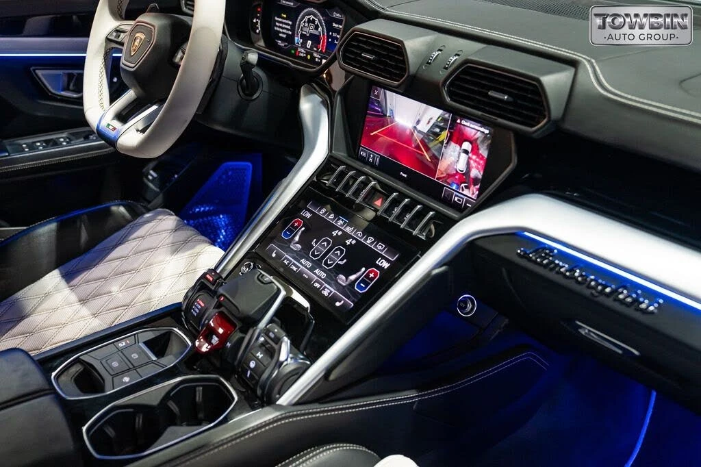 2019 Lamborghini Urus - Image 9 of 31