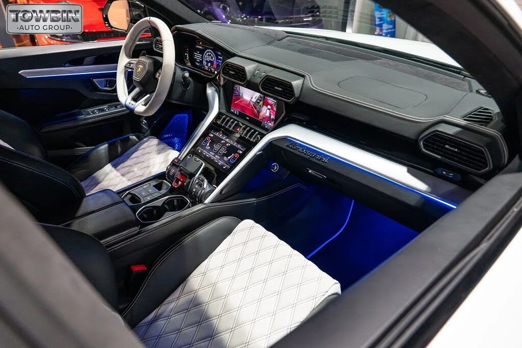 2019 Lamborghini Urus - Image 11 of 31