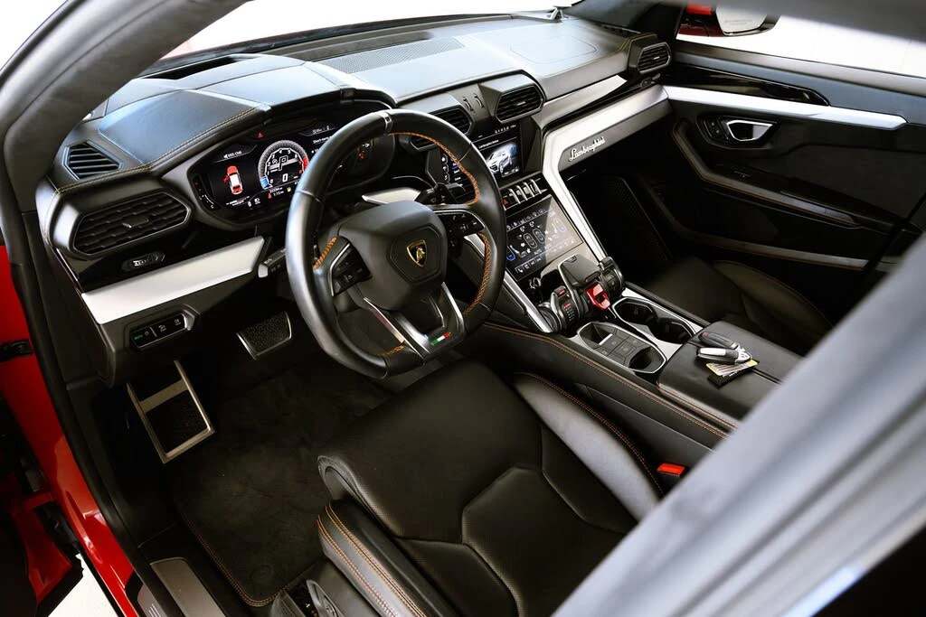 2019 Lamborghini Urus - Image 21 of 31