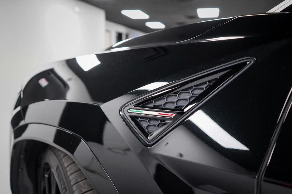 2019 Lamborghini Urus - Image 10 of 30