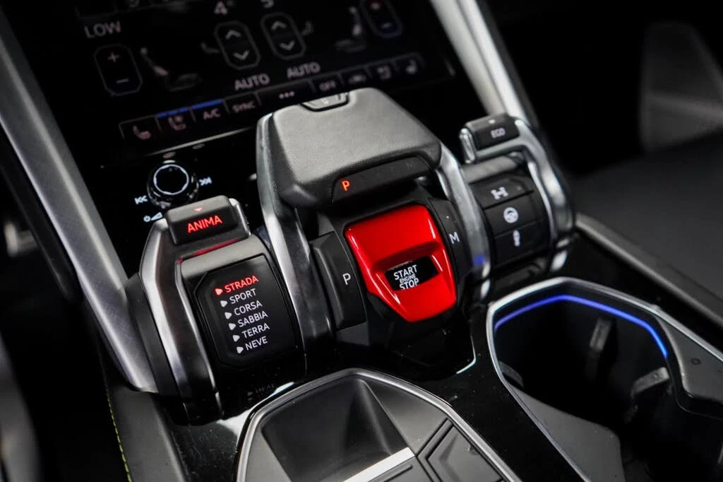 2019 Lamborghini Urus - Image 20 of 30