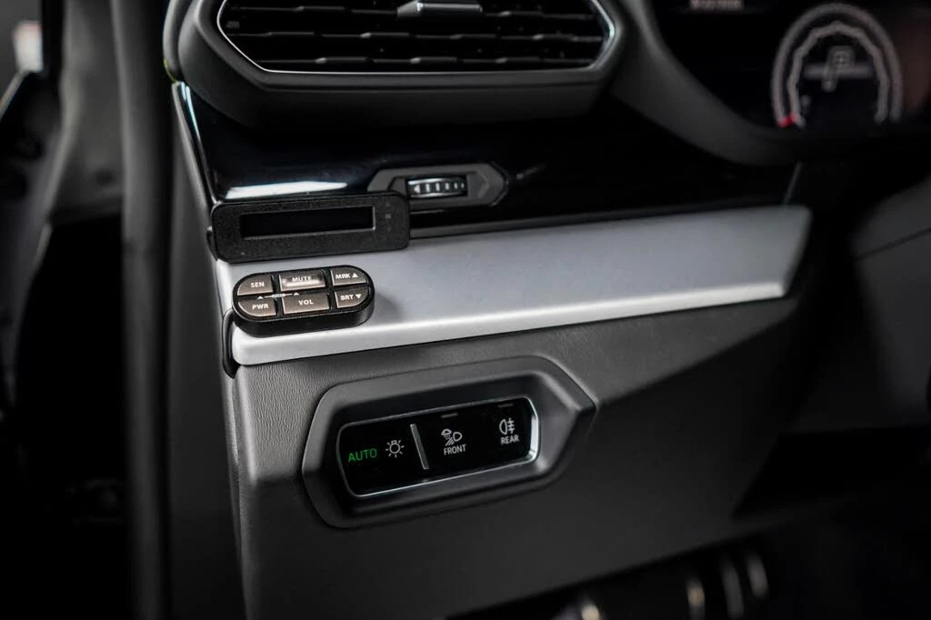 2019 Lamborghini Urus - Image 23 of 30