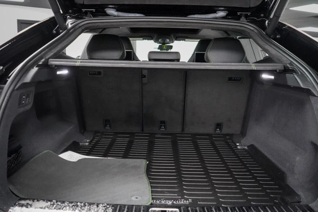 2019 Lamborghini Urus - Image 14 of 30