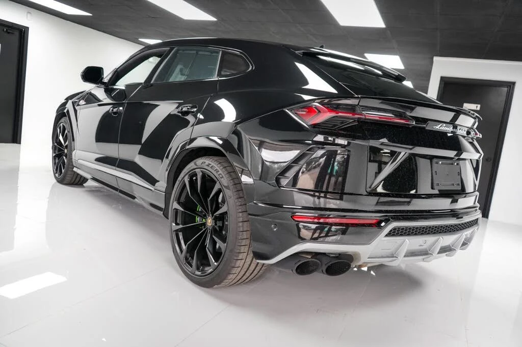 2019 Lamborghini Urus - Image 4 of 30
