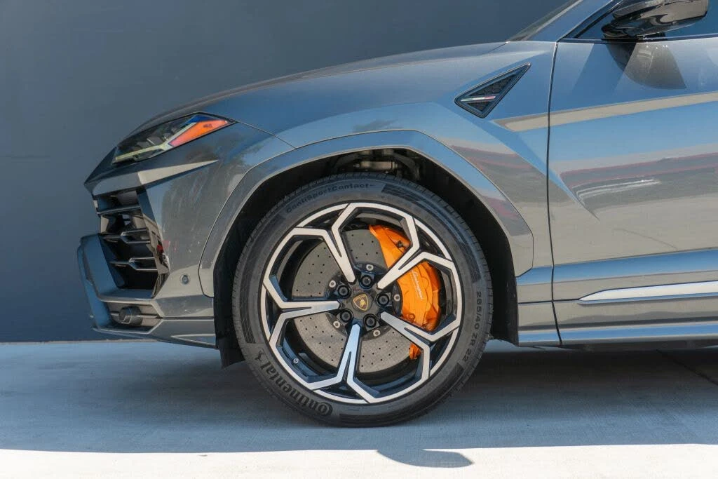 2019 Lamborghini Urus - Image 19 of 31