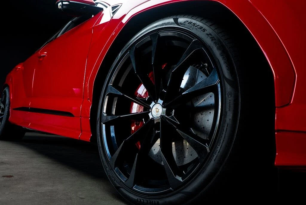 2019 Lamborghini Urus - Image 13 of 31