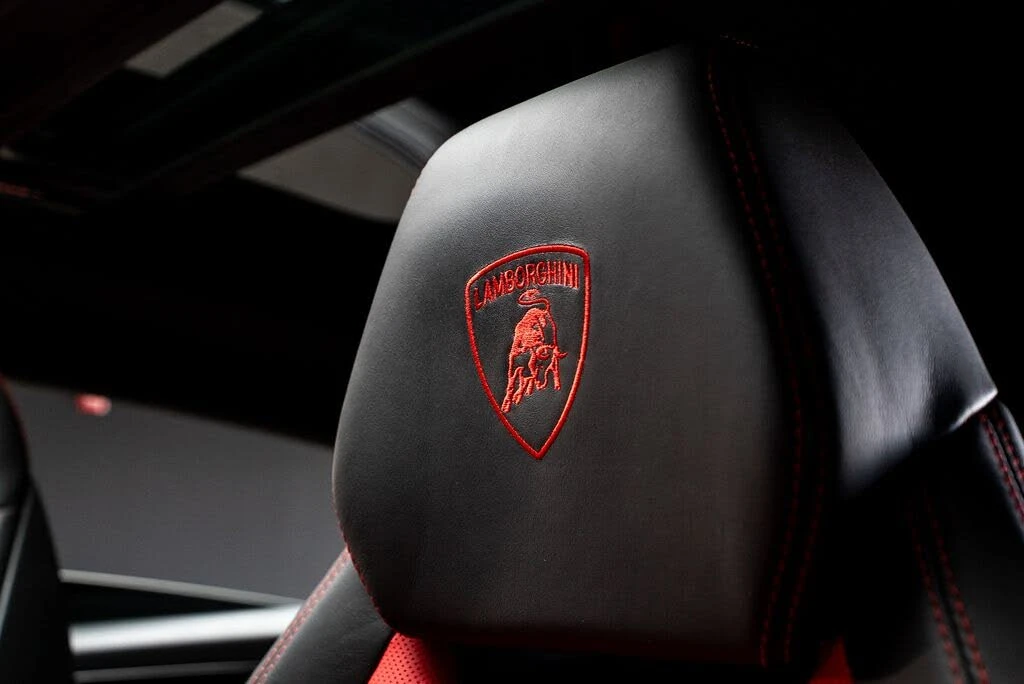 2019 Lamborghini Urus - Image 31 of 31