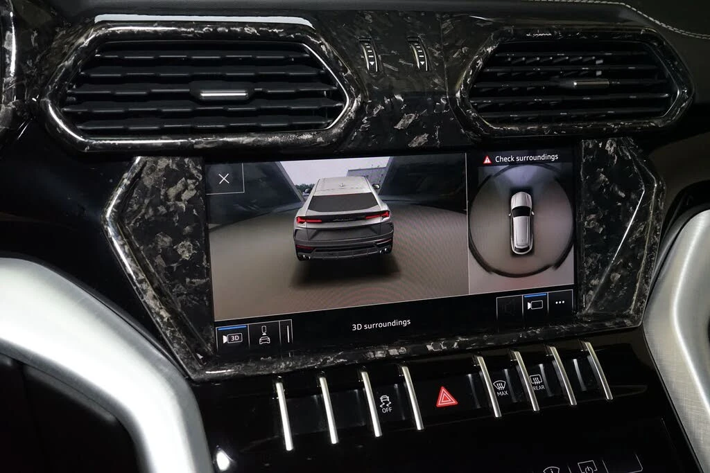 2019 Lamborghini Urus - Image 25 of 31