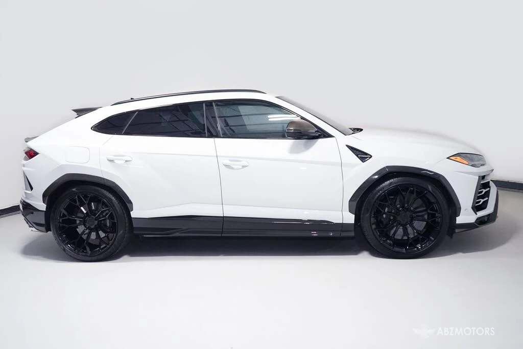 2019 Lamborghini Urus - Image 4 of 31
