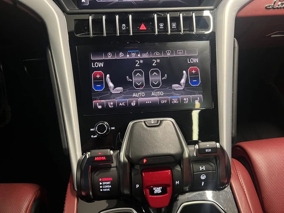 2019 Lamborghini Urus - Image 21 of 25