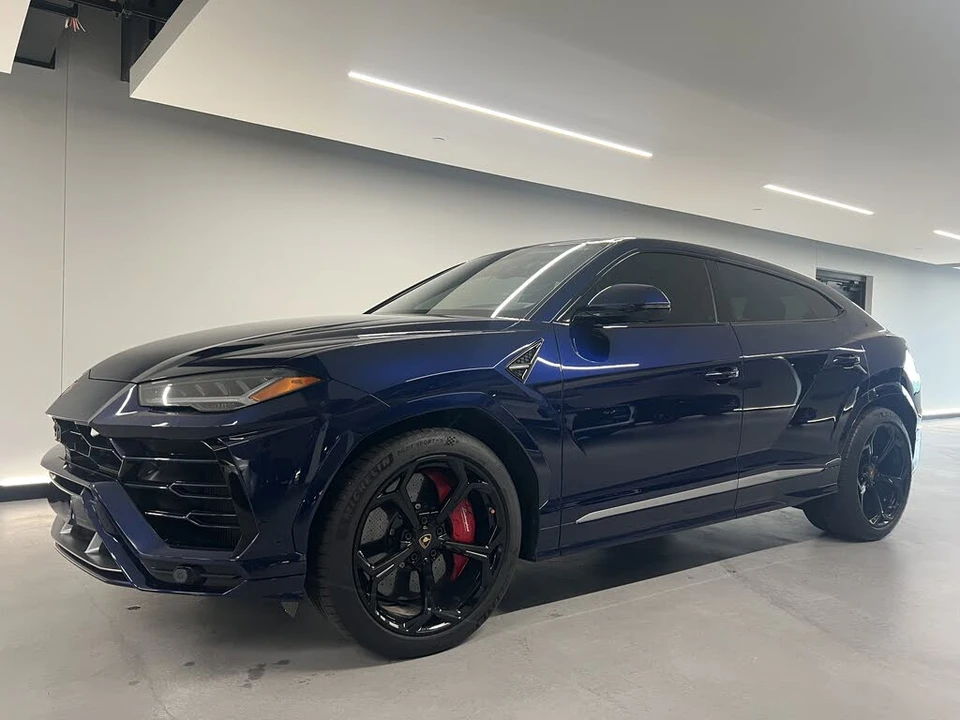 2019 Lamborghini Urus - Image 4 of 25