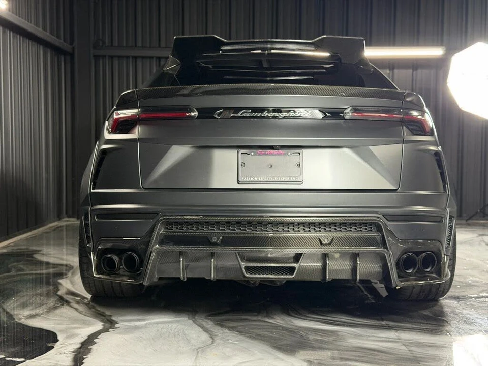 2019 Lamborghini Urus - Image 15 of 30