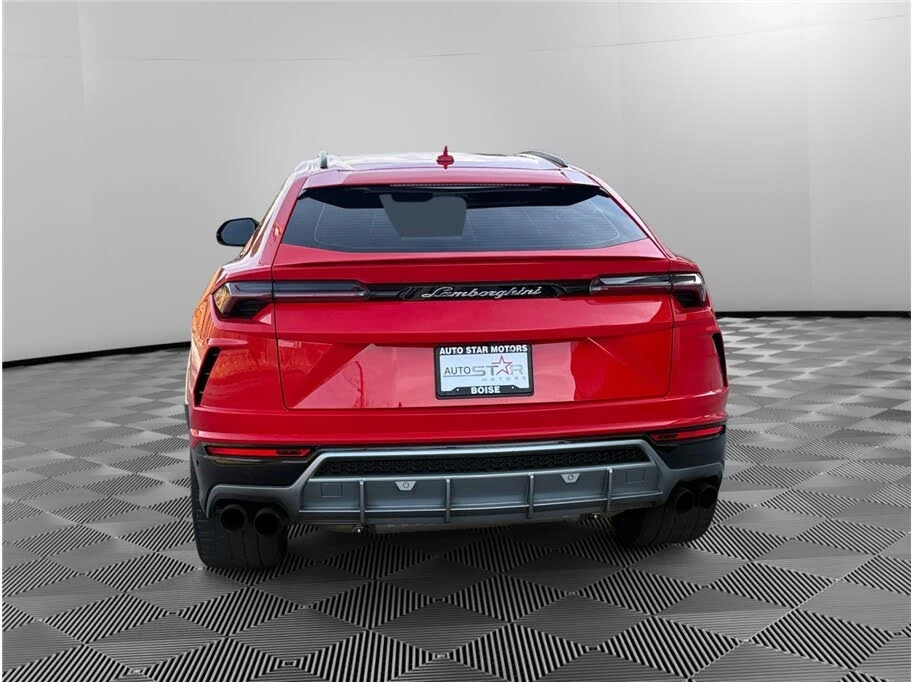 2019 Lamborghini Urus - Image 4 of 31