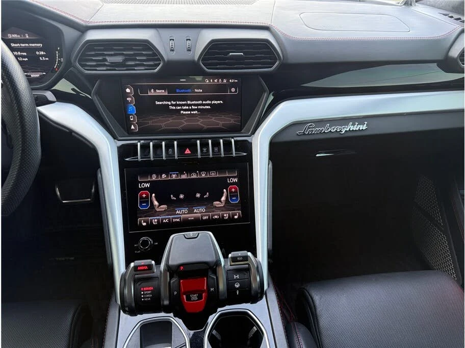 2019 Lamborghini Urus - Image 11 of 31