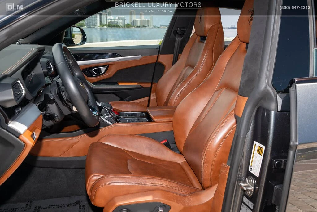 2019 Lamborghini Urus - Image 7 of 31