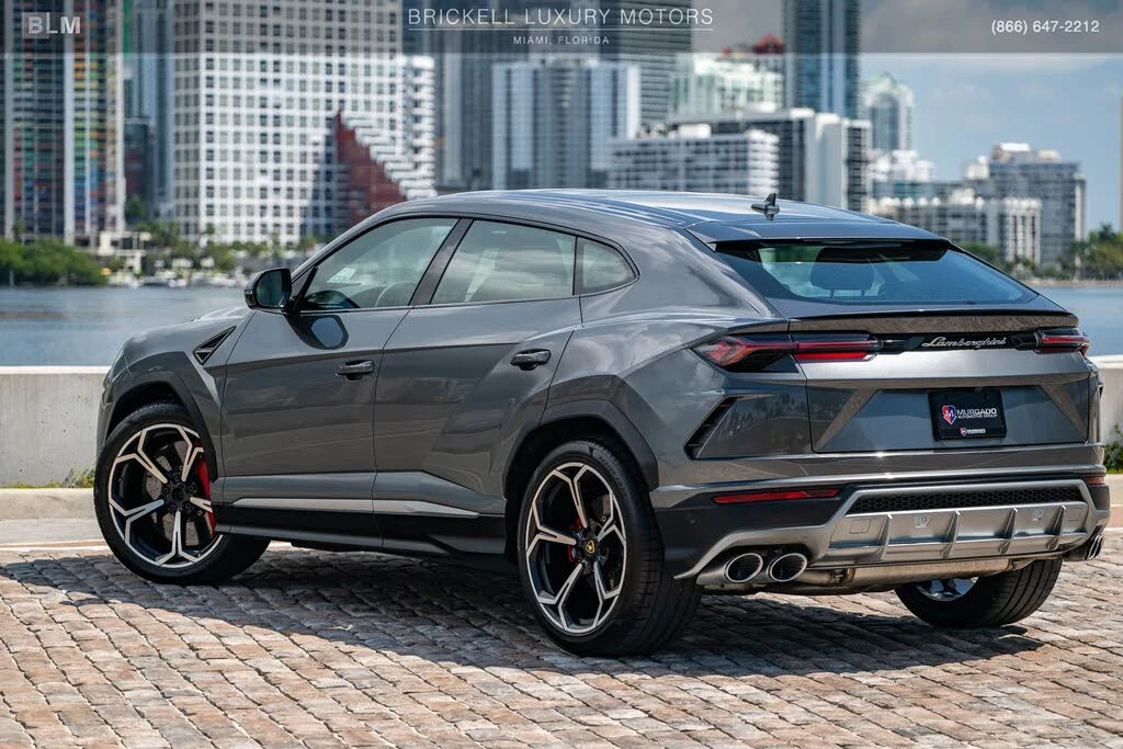 2019 Lamborghini Urus - Image 12 of 31
