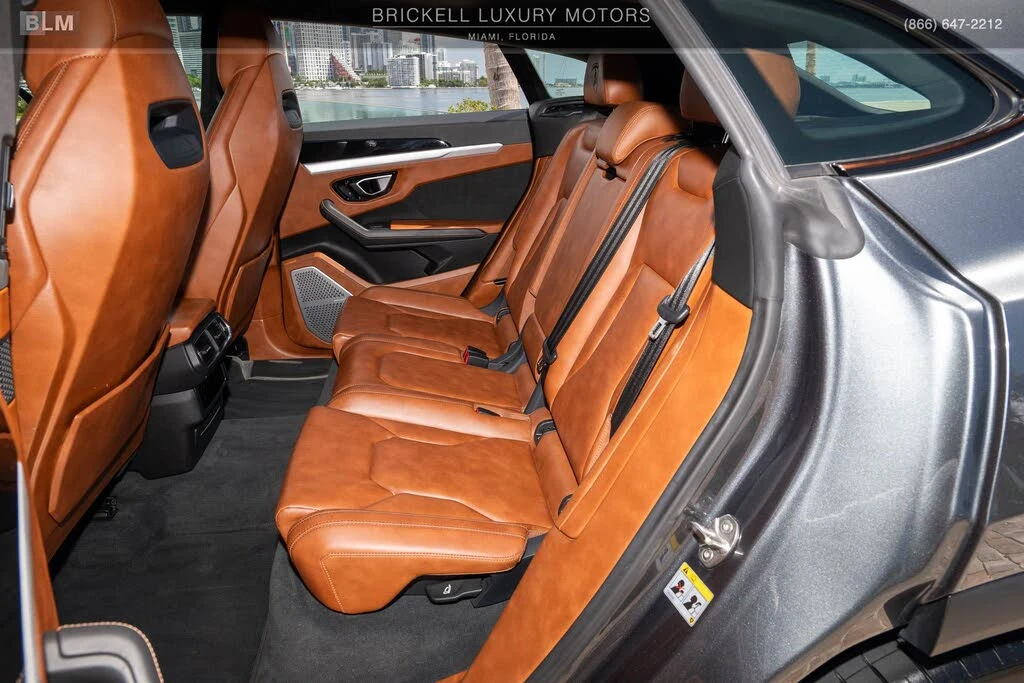 2019 Lamborghini Urus - Image 8 of 31