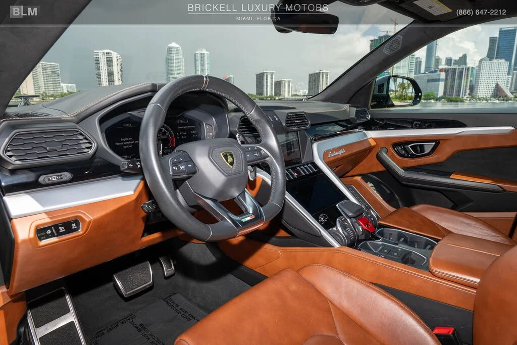 2019 Lamborghini Urus - Image 6 of 31